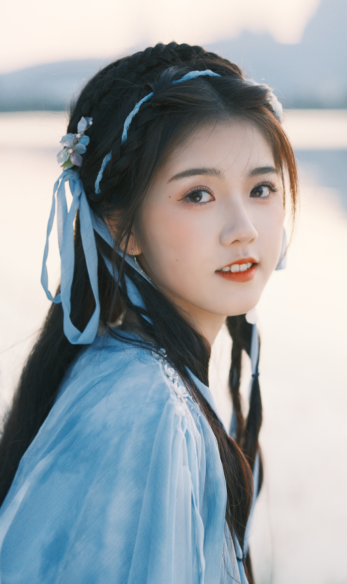 《图书的女友》1-6集百度网盘：一份防诈与凯发登录的版权风险提示手册