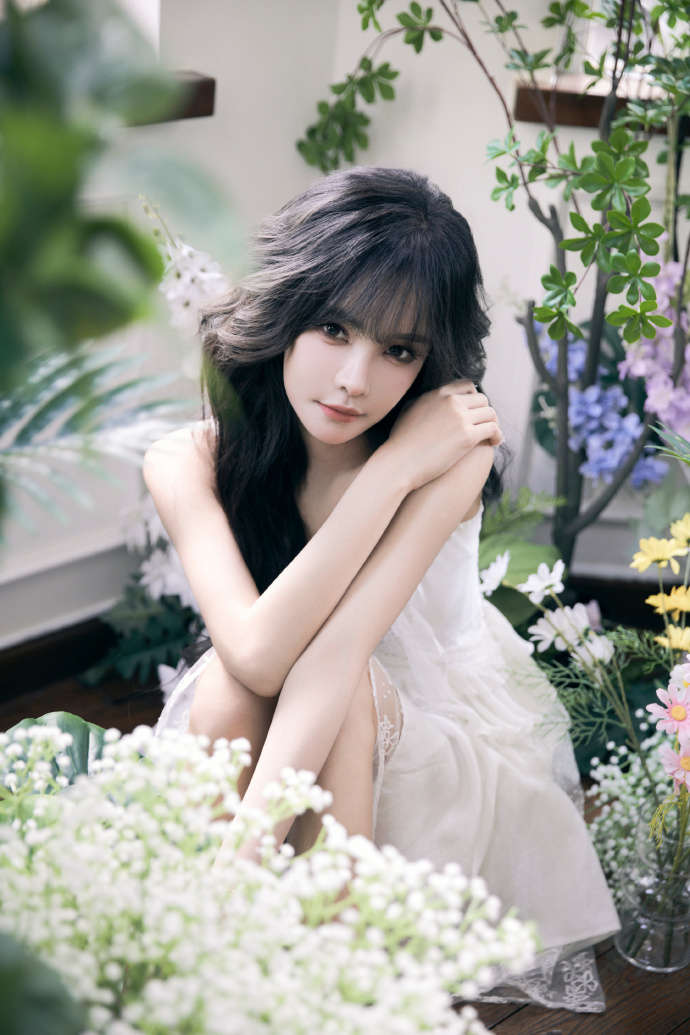 《房车(父女)女儿大学放假回来》一辆房车两代人:女儿放假回家,父亲为何把家“开”到了校门口? 《房车(父女)女儿大学放假回来》一辆房车两代人:女儿放假回家,父亲为何把家“开”到了校门口?