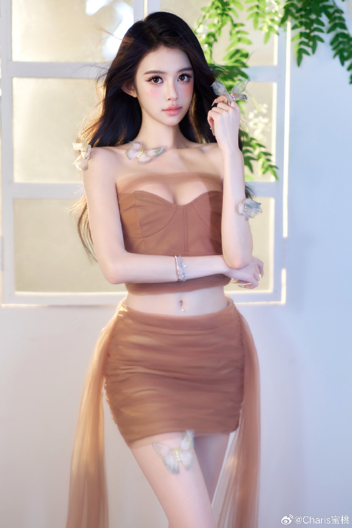 费耶诺德总监：不会在诺坎普退守，一味退守一样会吃苦头