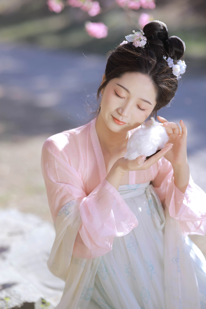 《欧美视频》搜出来全是坑？普通人找片看剧前先搞懂这些门道