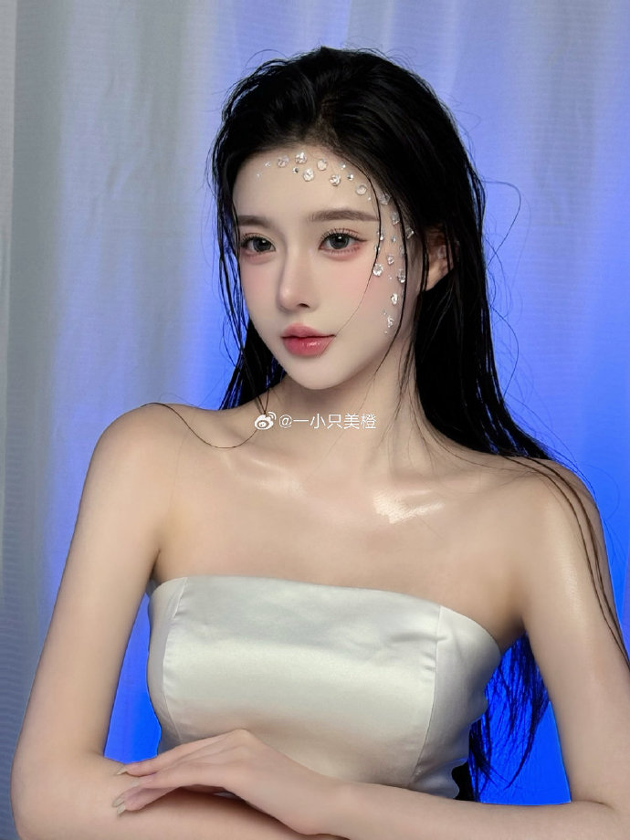 《被表兄弟们轮流疼爱的文案风格》到底是什么梗？一篇讲清情感文案套路与防骗提醒的实用拆解