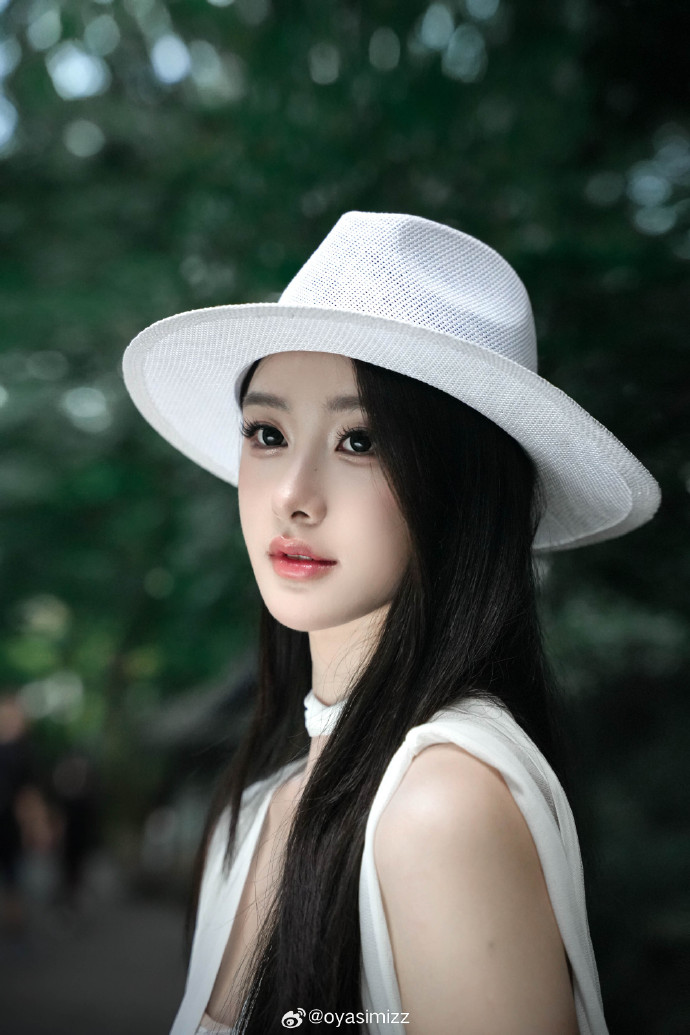 双硬汉互攻记by糖txt百度云 网盘搜索前必看：一份防诈与凯发登录的版权风险提示