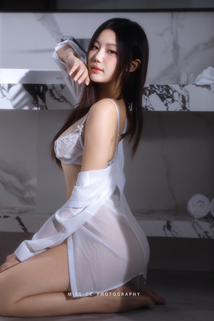 古代男妻婚后日常训诫txt：一份给现代读者的防坑与风险提示手册